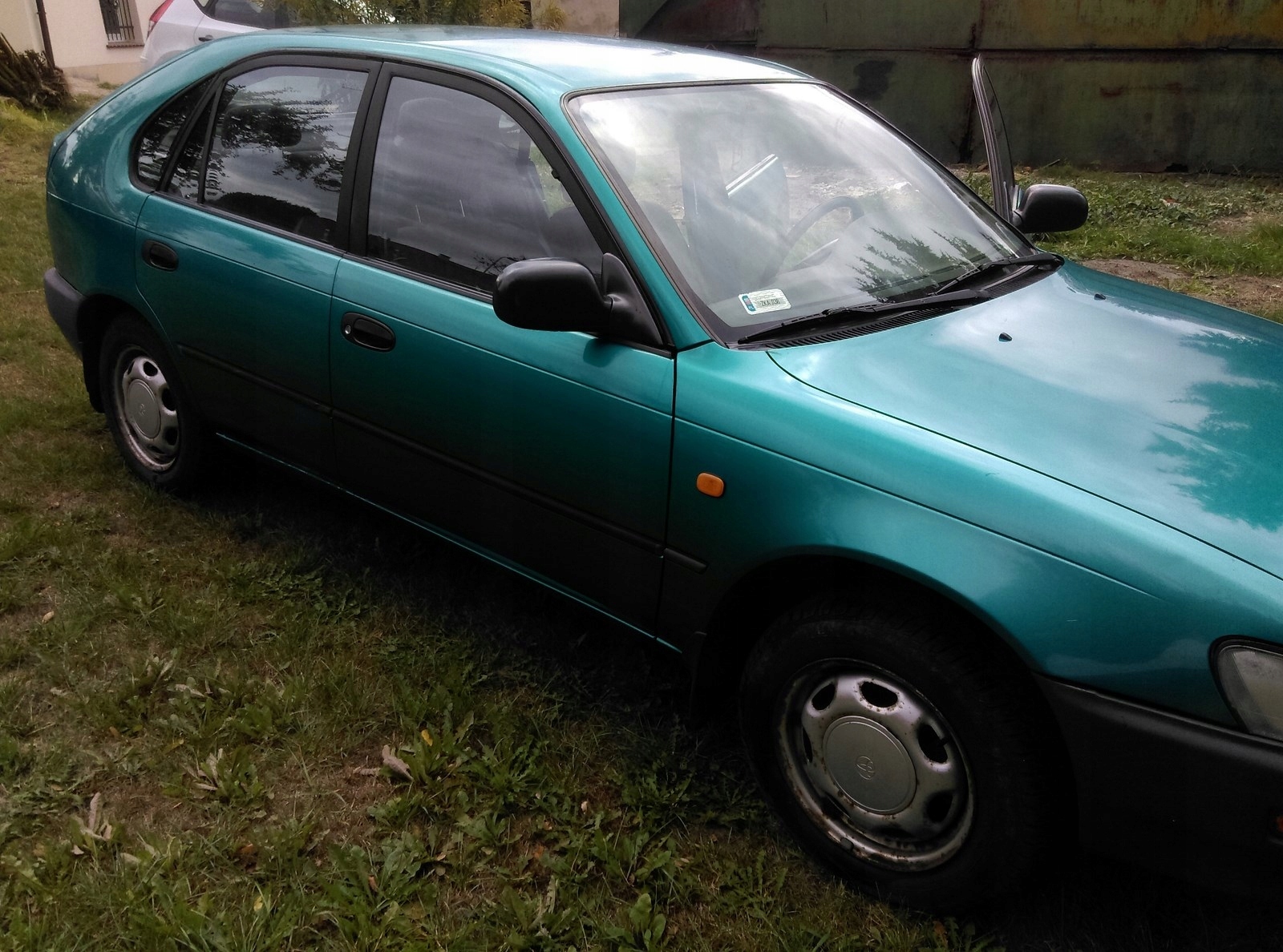 Toyota corolla e10