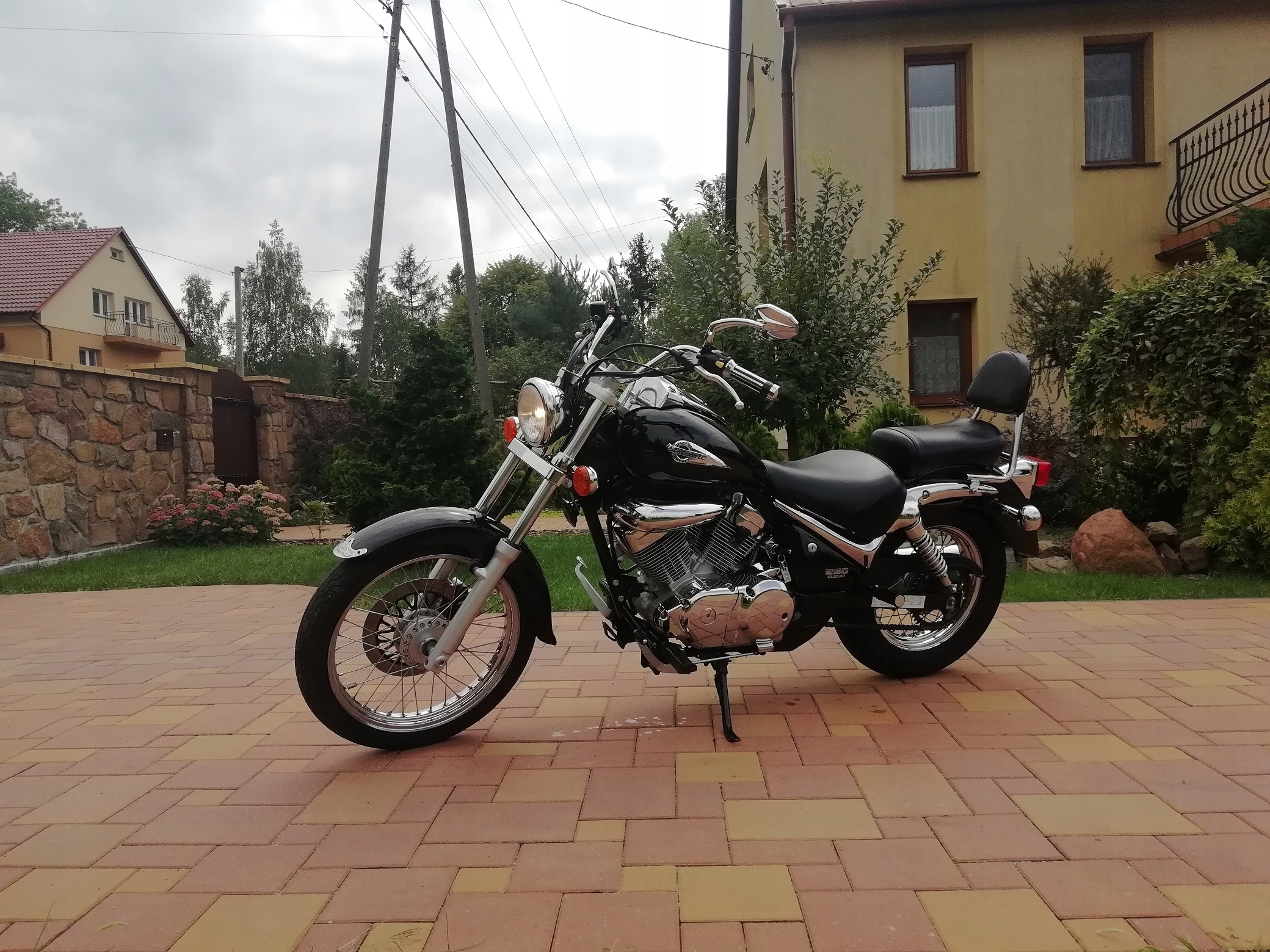 Suzuki intruder 2006