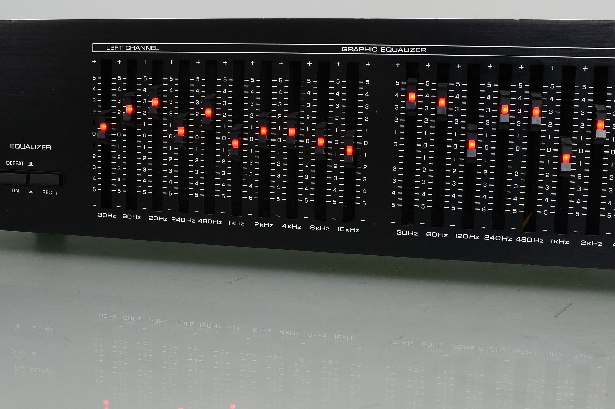 Yamaha GE30 Stereo Graphic Equalizer (198689) 7579392111