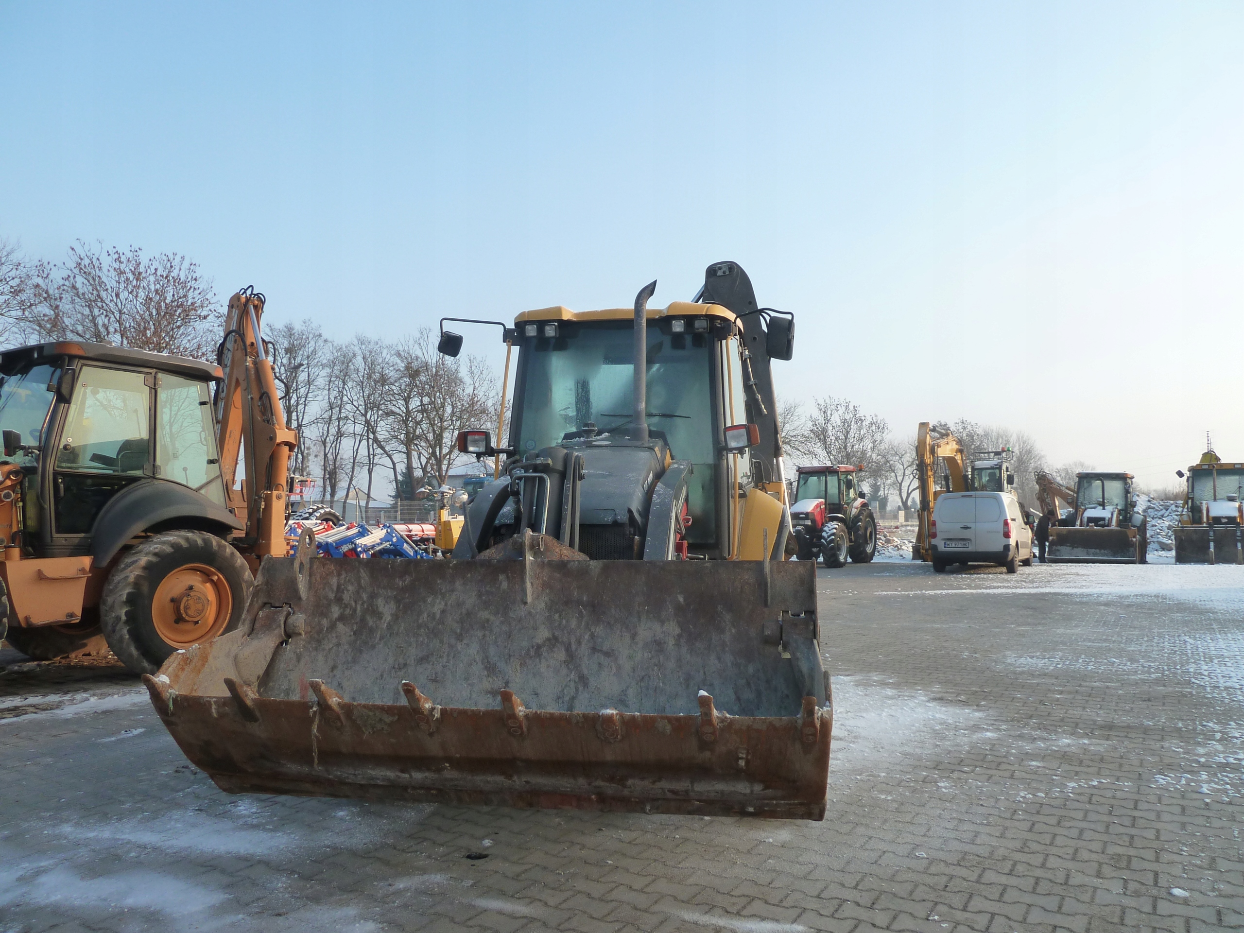 Volvo bl61b вес