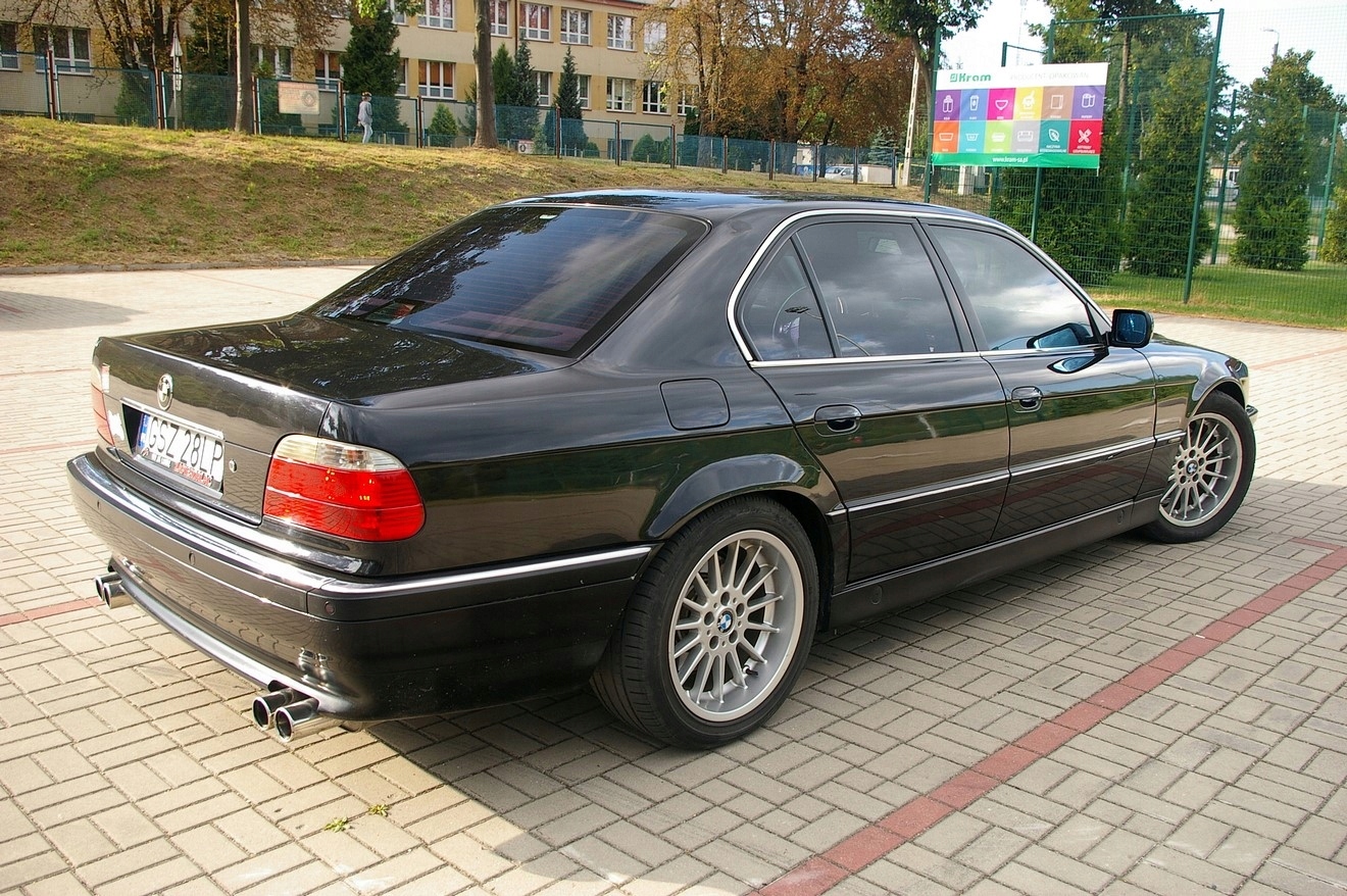 Комплектация bmw 7 e38