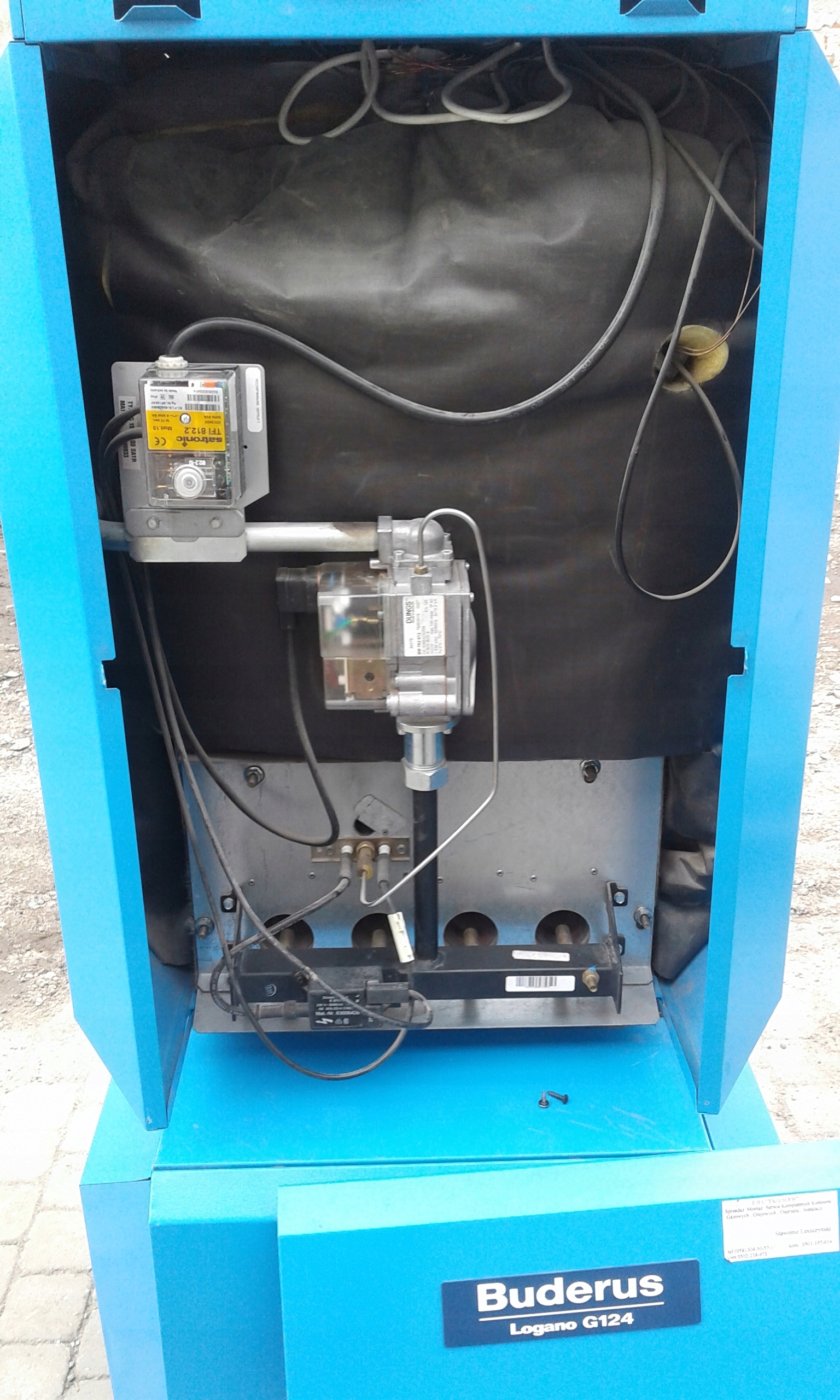 PIEC NA GAZ BUDERUS LOGANO G124 MADE IN GERMANY 7608568064