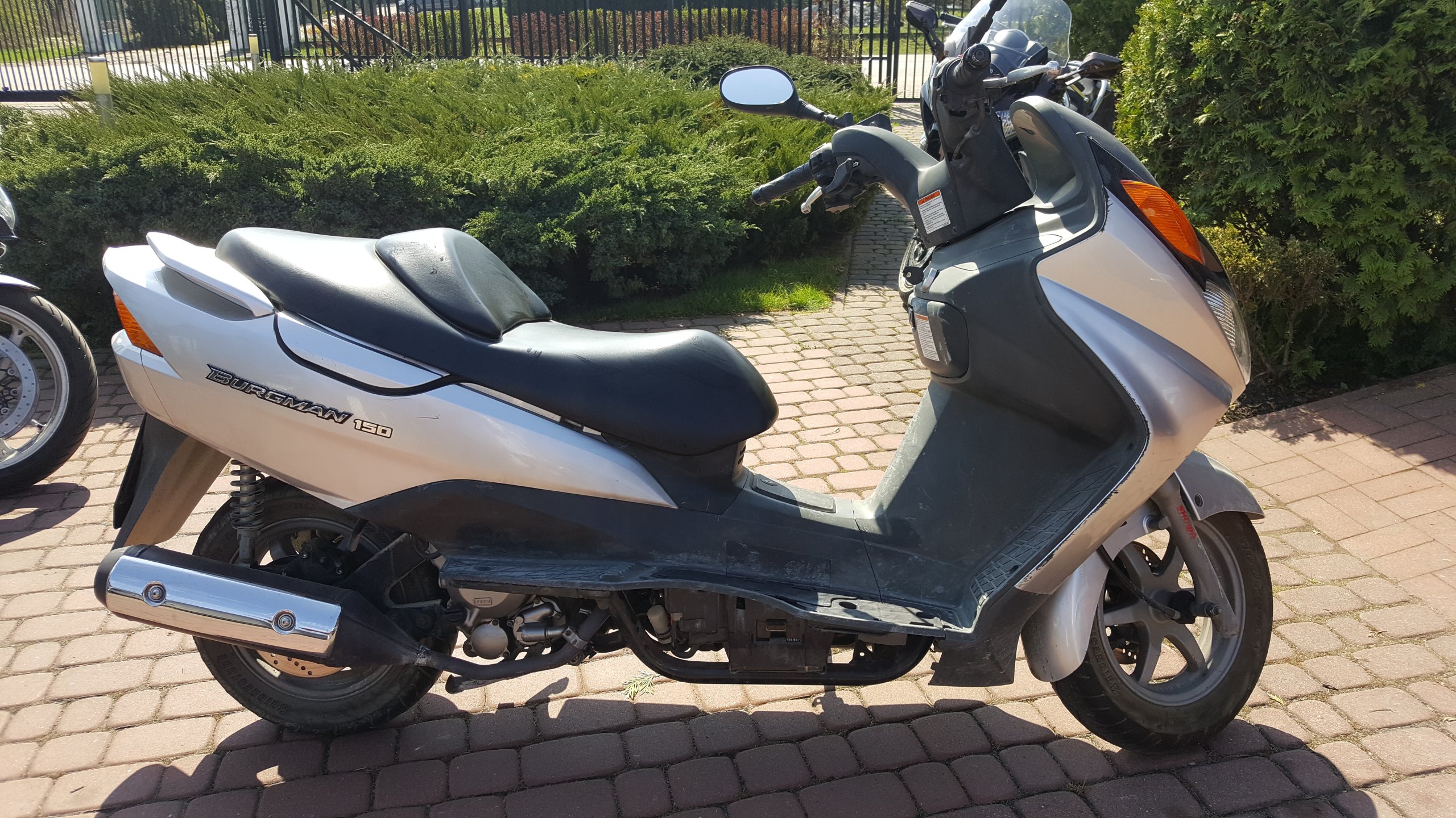 Suzuki burgman 150