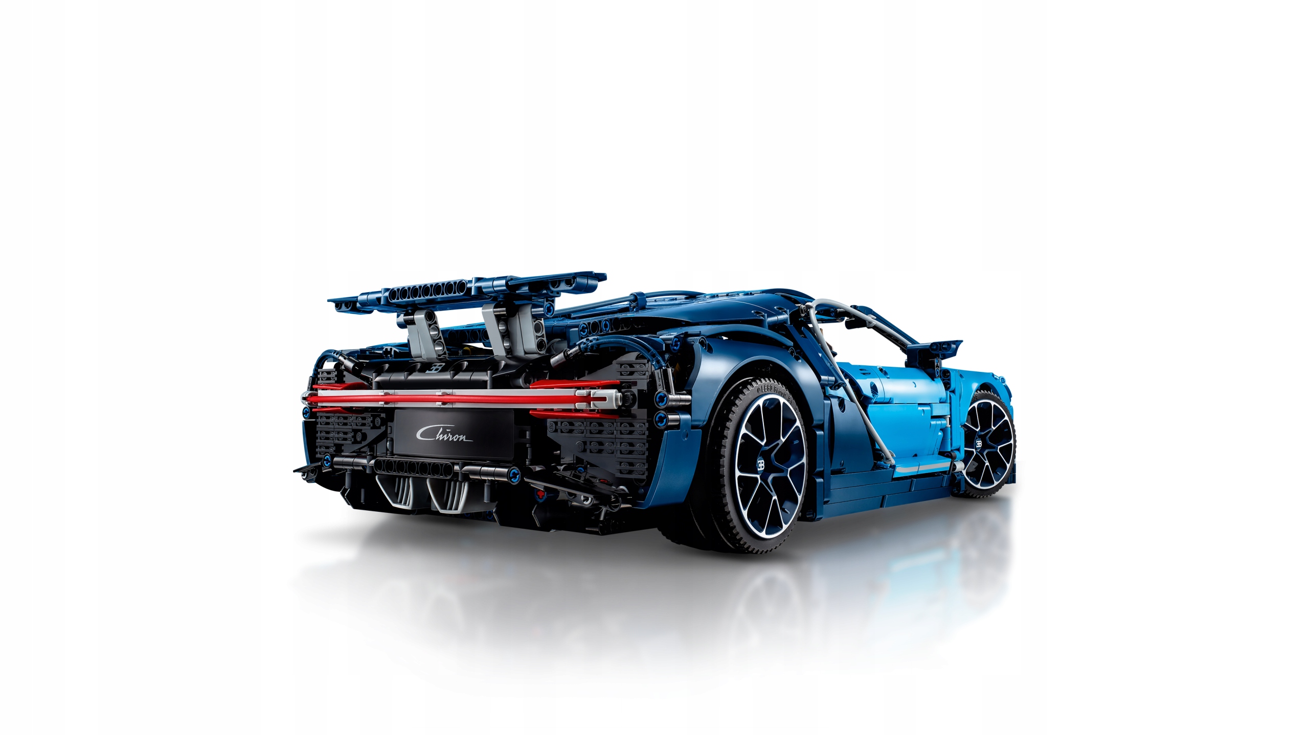 Lego bugatti chiron 42083