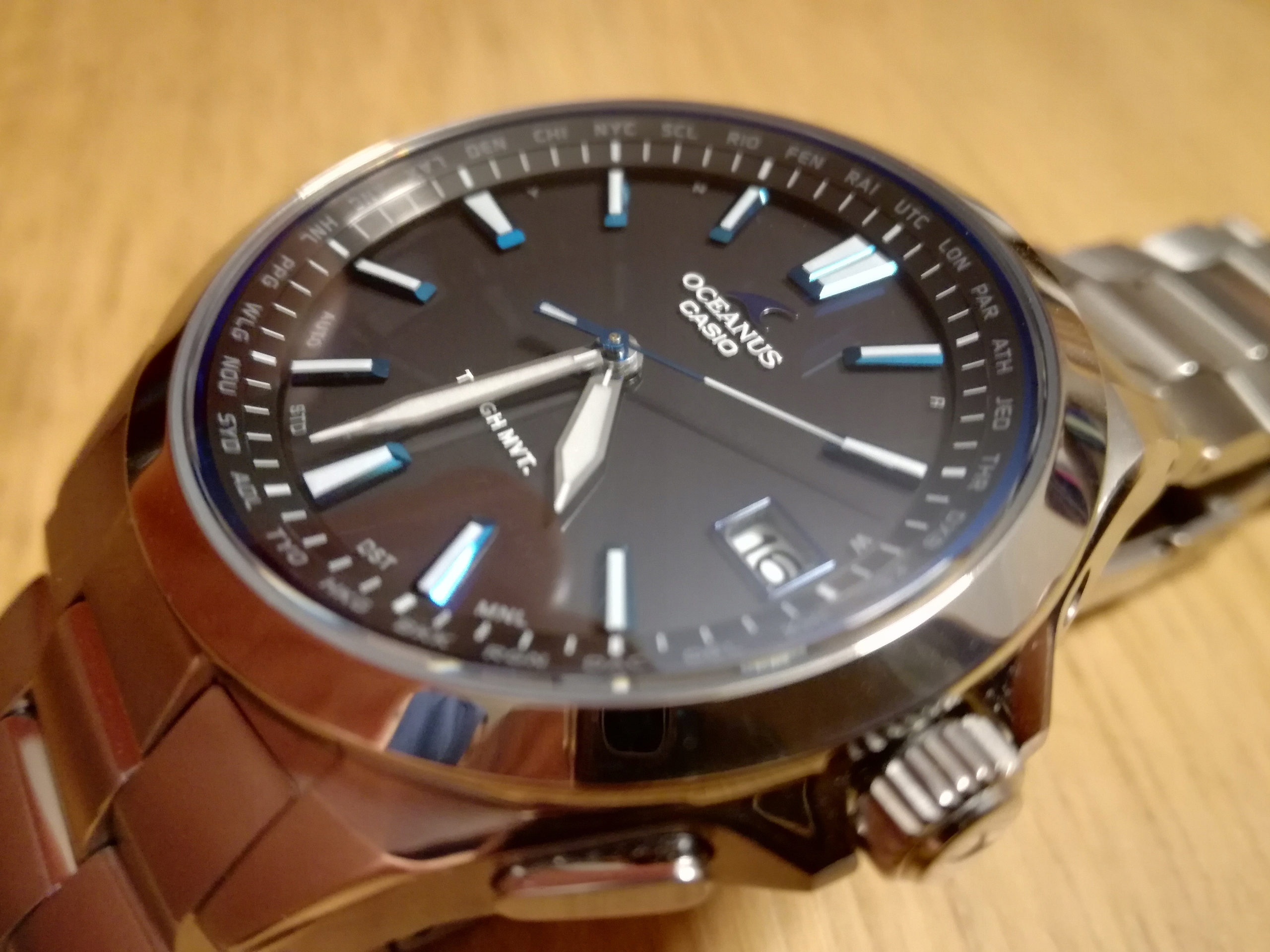 カシオ CASIO オシアナス OCEANUS 電波ソーラー ocw-1000 - 時計