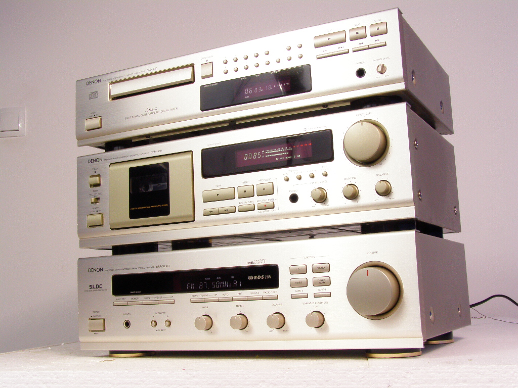 _ PIĘKNA DUŻA WIEŻA STEREO DENON _