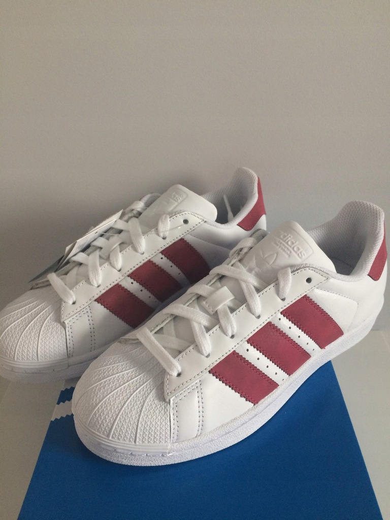 Adidas hotsell superstar cq2690