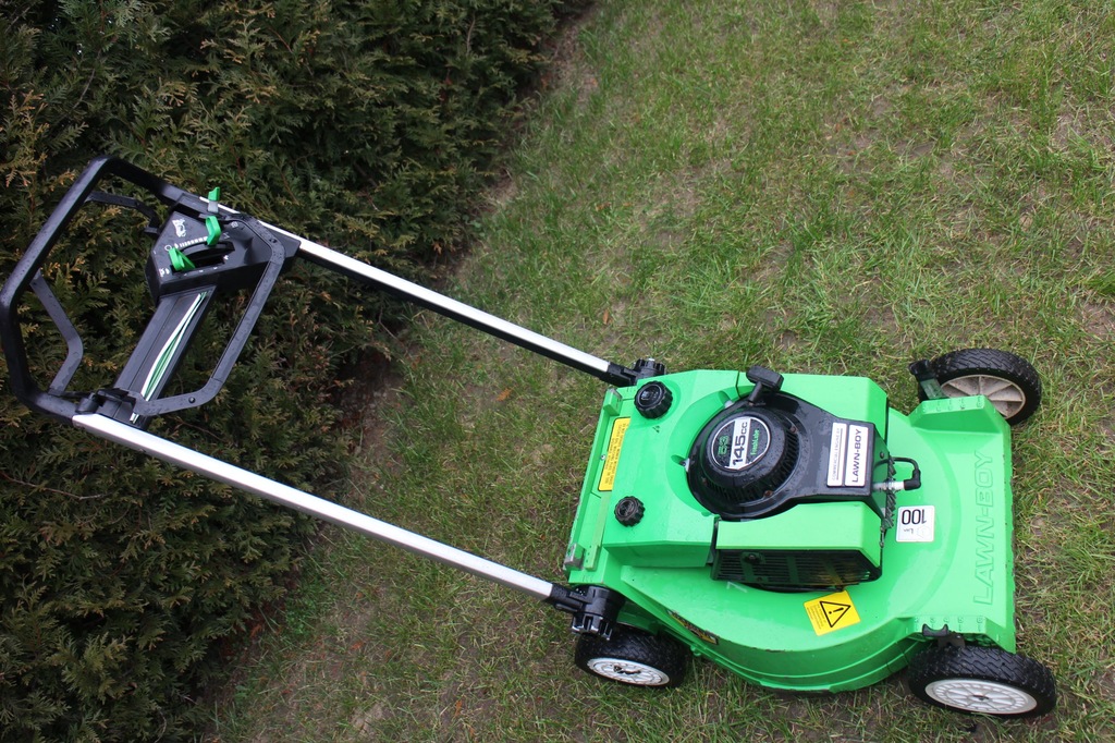 KOSIARKA SPALINOWA LAWN-BOY 53  145 CC   USA