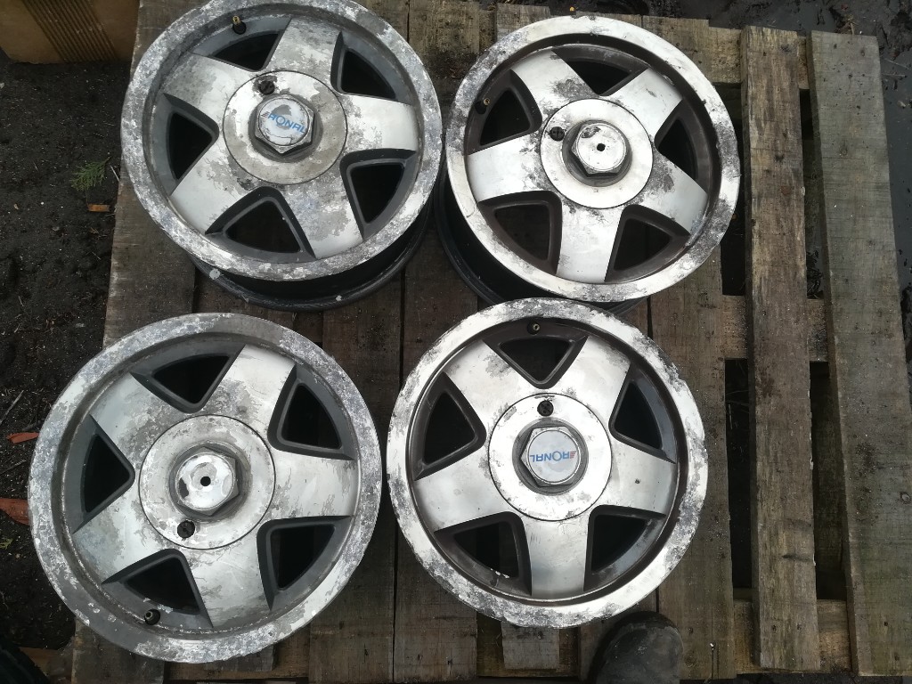 felgi aluminiowe 14 4x100 vw RONAL