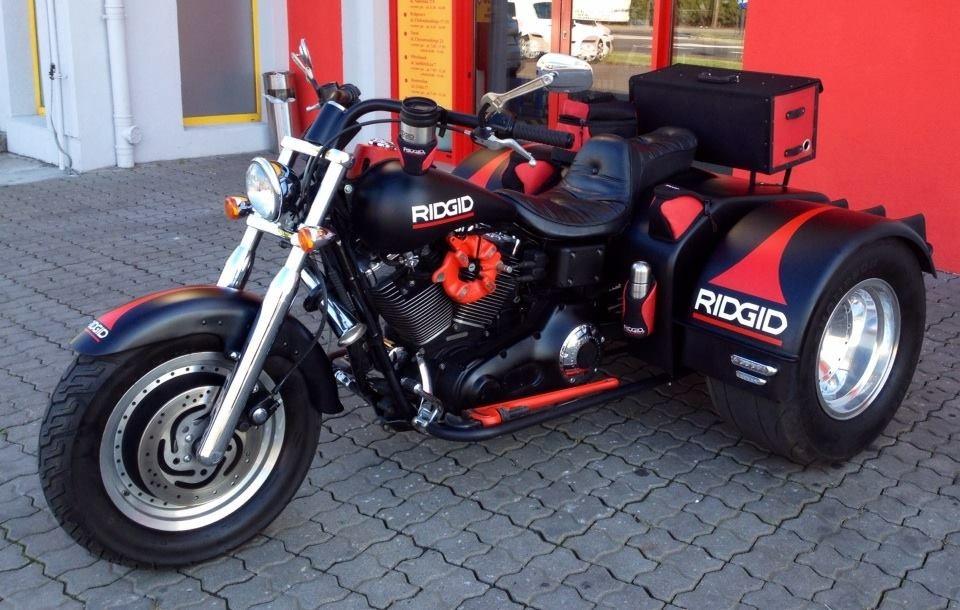 Harley Davidson FXDX  - Trójkołowiec jedyny taki