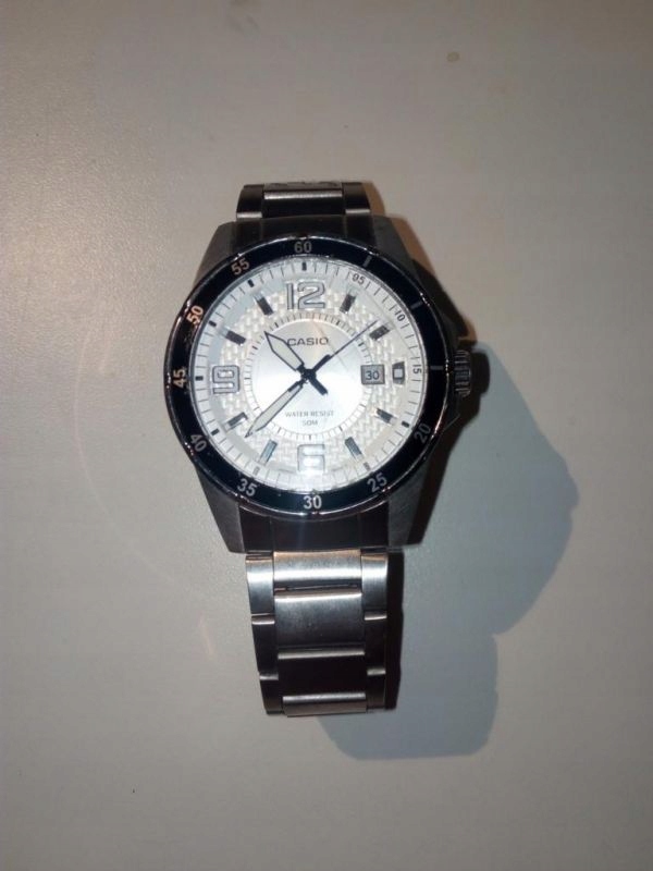 ZEGAREK CASIO 5058