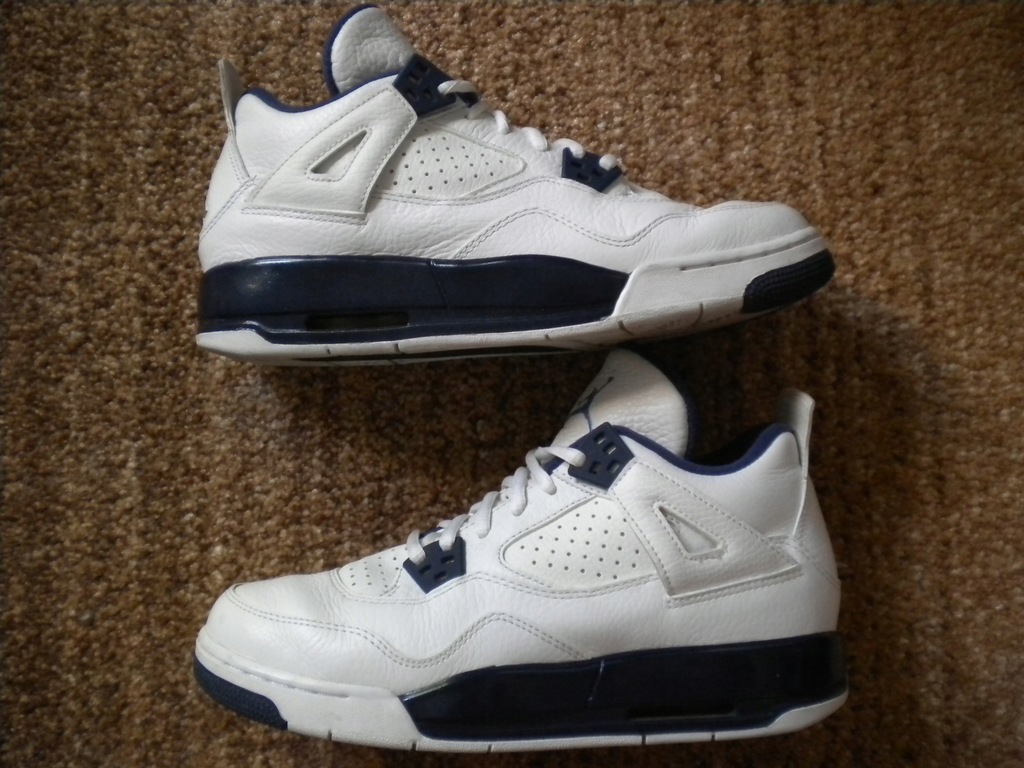 Buty Jordan 4 Retro Columbia rozmiar 38,5 EU Buty Jordan 4 Retro Columbia rozmiar 38,5 EU