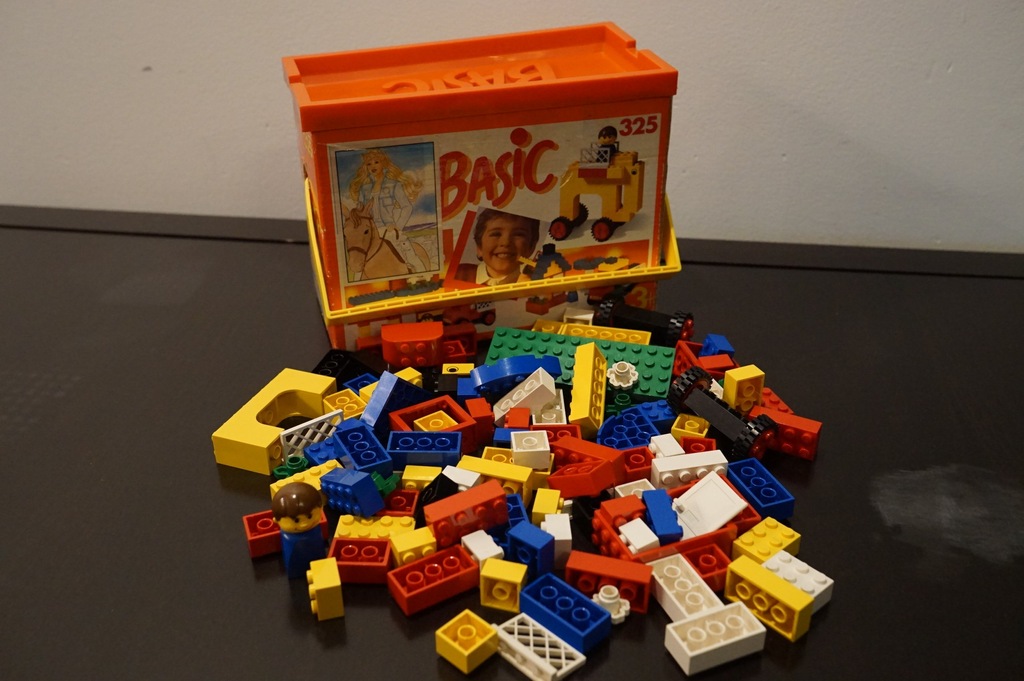 LEGO 325 Basic Building Set
