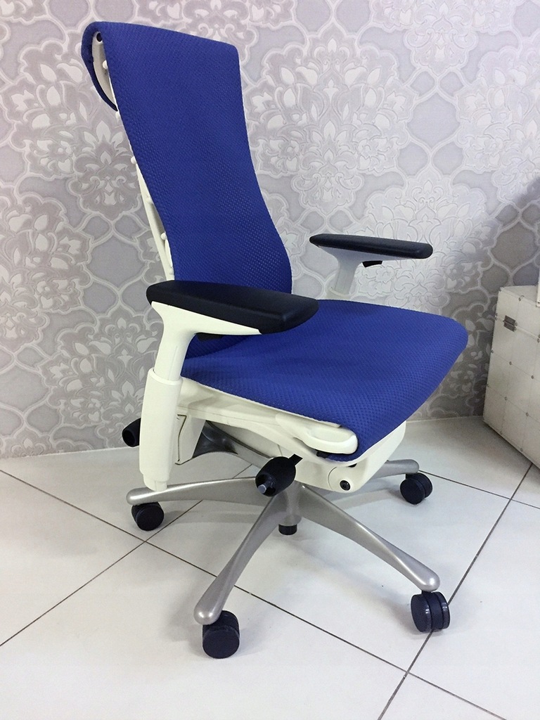 Fotel biurowy Herman Miller Embody Iris Balance