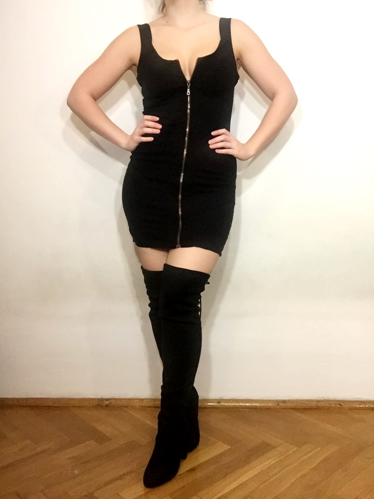 Sukienka Mała czarna, seksowna, zamek, bershka M