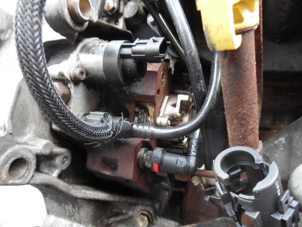 Pompa wtryskowa Renault Master 2.5DCI 05r