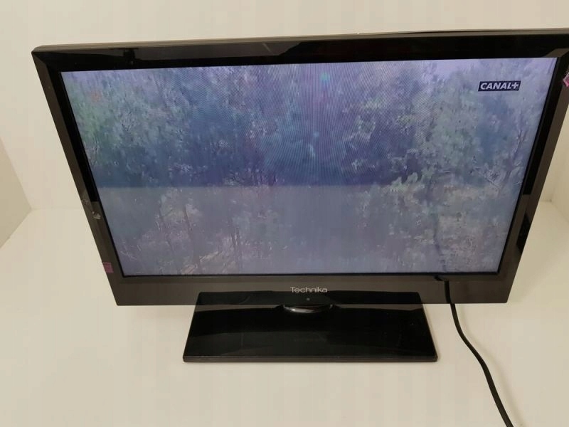 TELEWIZOR TECHNIKA 19 CALI 904B AW14