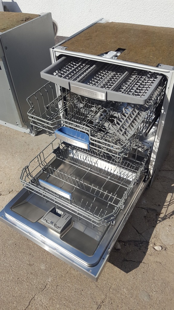 ZMYWARKA DO ZABUDOWY BOSCH SMU59M05EU INOX 2012rok - 7398562225