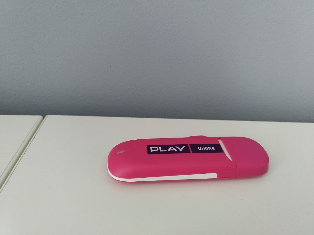 huawei E3131 modem kolor rozowy