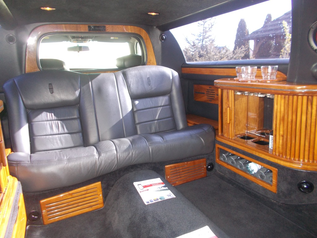 Lincoln Town car