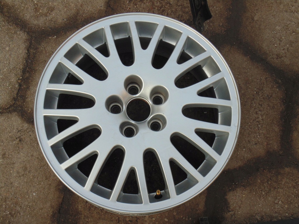 Felga 16 Skoda Octavia I 1u0 1U0601025L 6,5Jx16