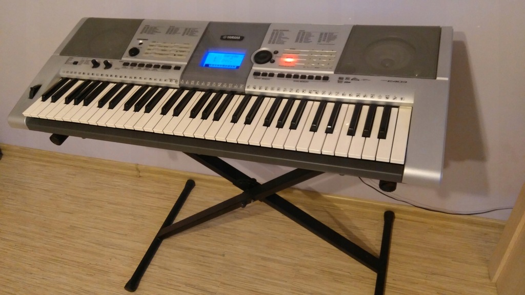 Keyboard Yamaha PSR E403