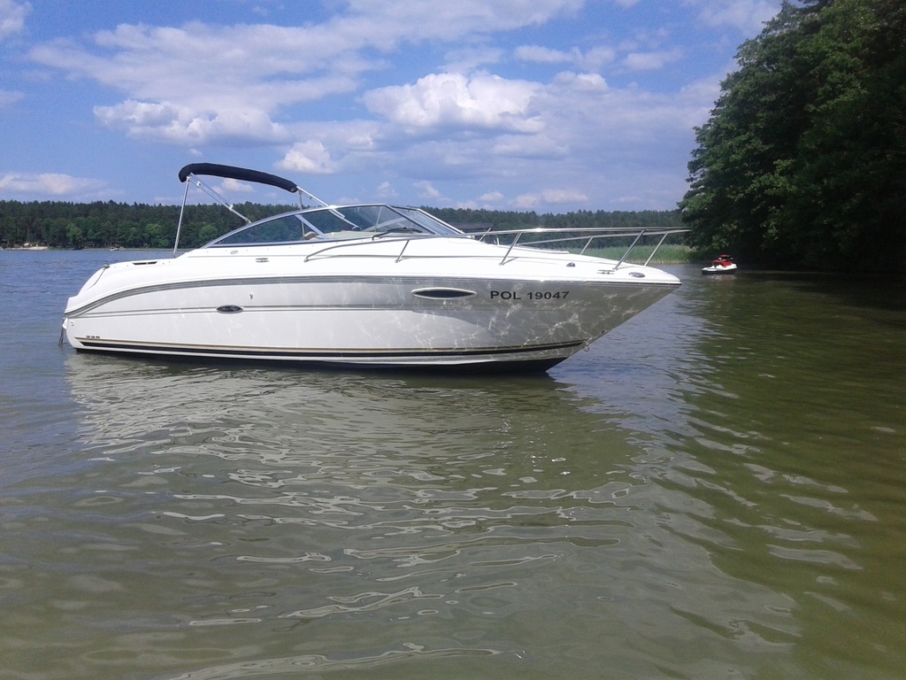 SEA RAY 225 WEEKENDER
