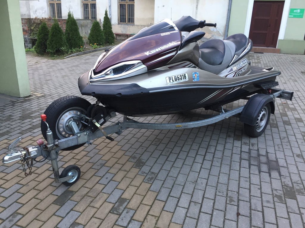 SKUTER WODNY KAWASAKI ULTRA 300LX uszkodzony