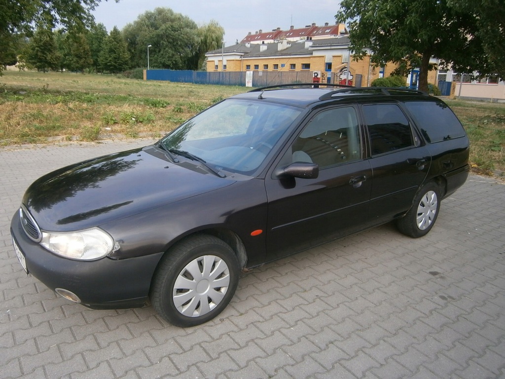 Ford mondeo 1,8 Benzyna+LPG