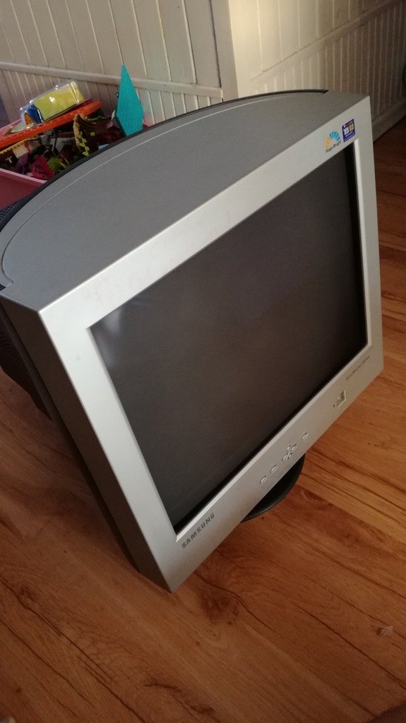 Monitor CRT Samsung SyncMaster 957 mb