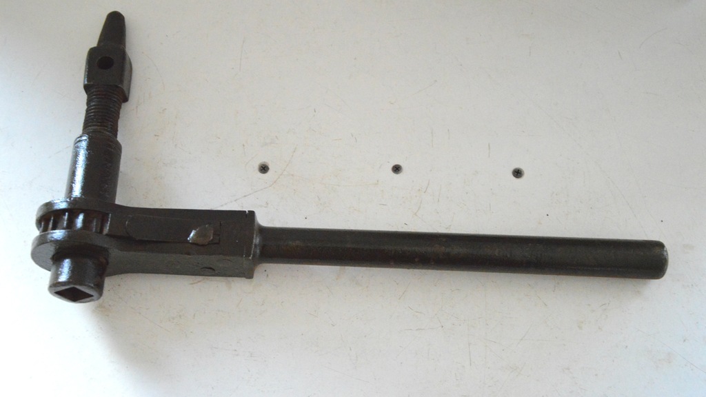 Duży stary oryginalny klucz GRZECHOTKA dł 47 cm