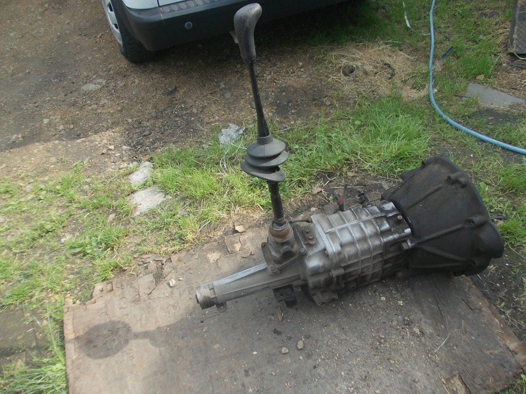 SKRZYNIA BIEGÓW GAZ GAZELA GAZELE GAZELLE 2.4TD