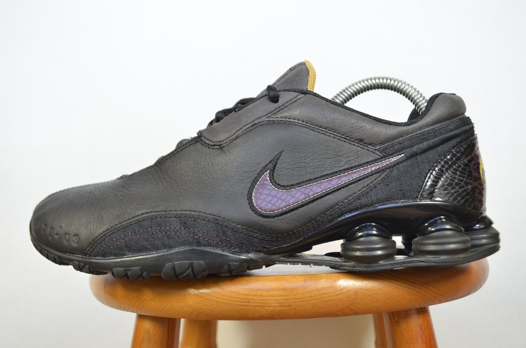 sho 10/02(THU) RELEASE NIKE W SHOX Z hq7540-002 hq7540-200