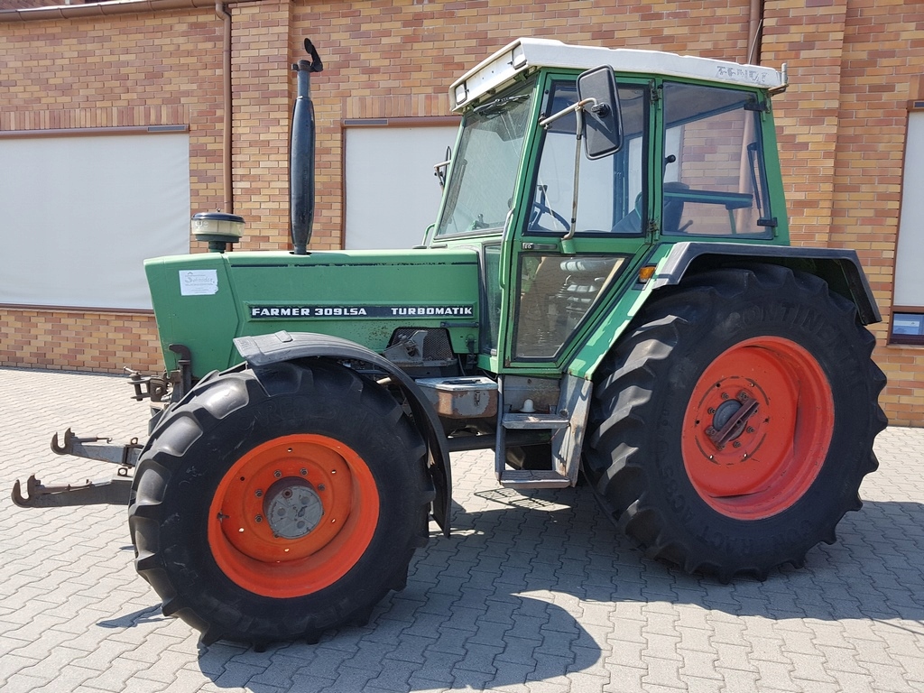 Ciągnik Fendt 309 LSA