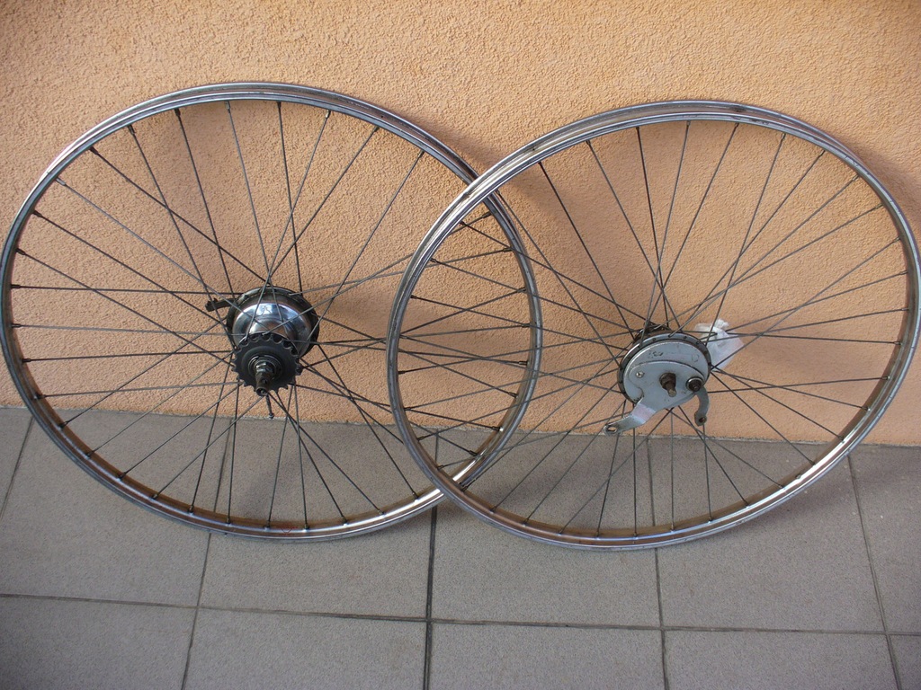 Koła Sturmey Archer ,piasta 3 biegowa