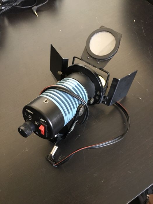 Lampa Lampka nakamerowa Ianiro Aldo SRL