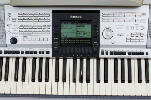 YAMAHA PSR 3000 - stan Bdb.