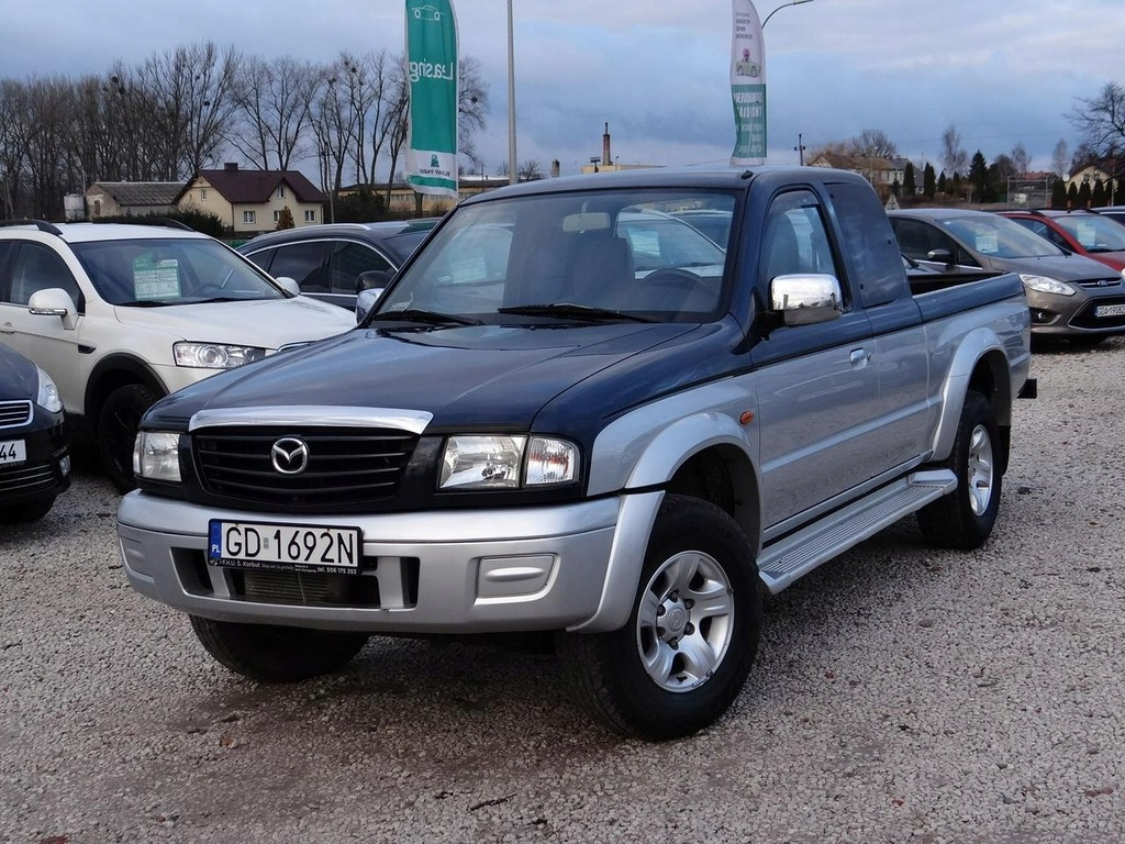 MAZDA B-250 Klima 4x 4 Webasto Zarej.