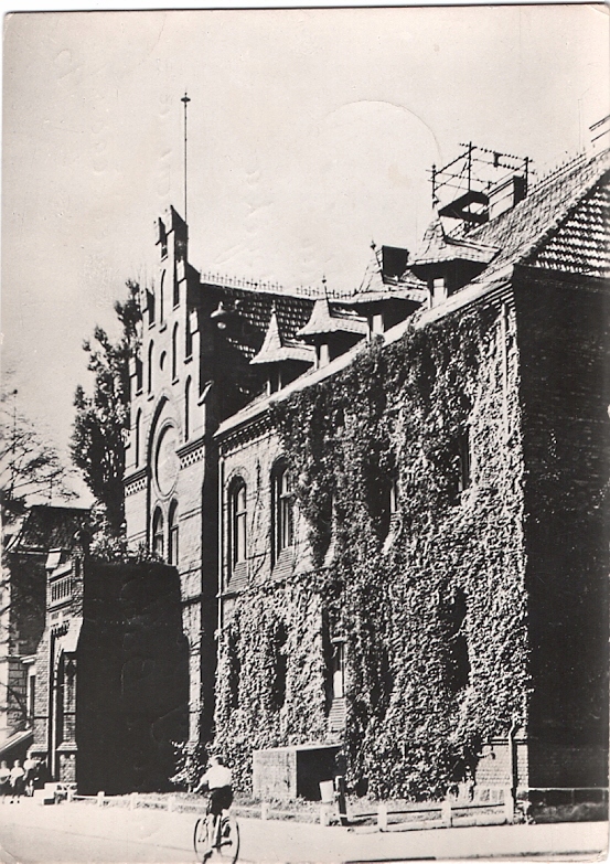PLESZEW - POCZTA POLSKA - BUDYNEK - 1965R