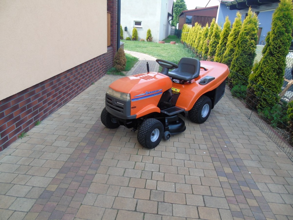 TRAKTOREK KOSIARKA HUSQVARNA CT 130 13 KM KOSZ