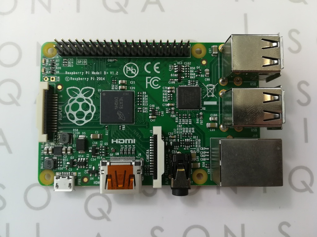 Raspberry Pi Model B+ 512MB RAM 8GB SD