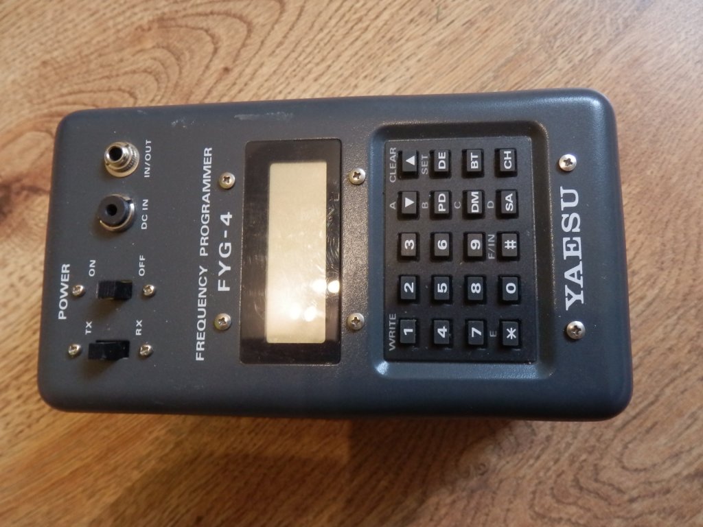 PROGRAMATOR YAESU FYG-4