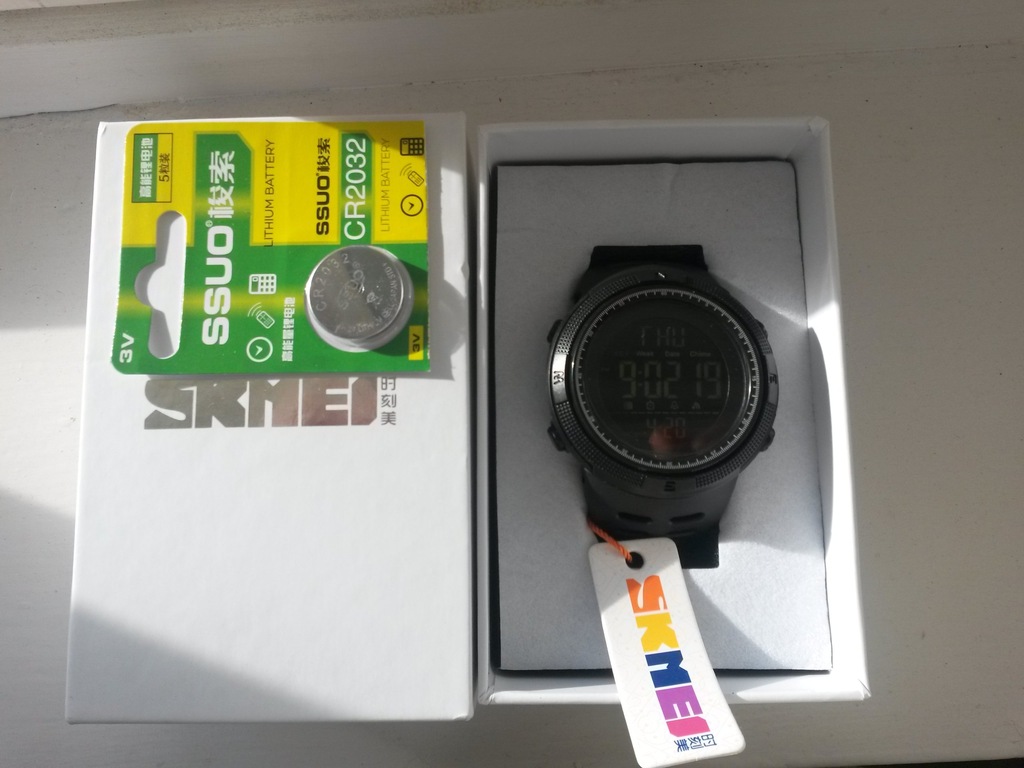 Zegarek SKMEI (jak SUUNTO)+pudełko+bateria. Nowy 