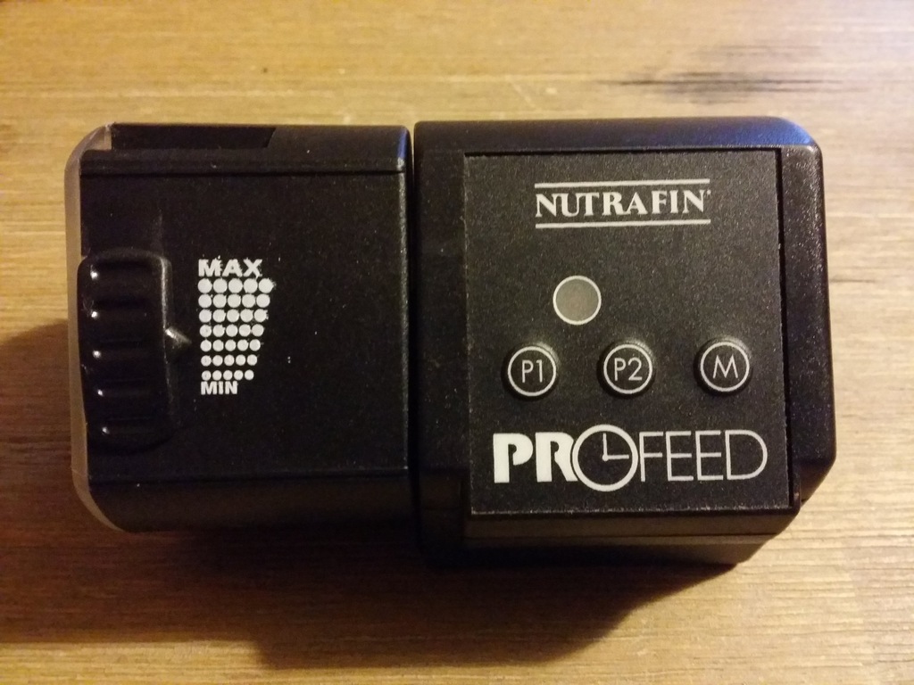 Automatyczny karmnik do akwarium Nutrafin Profeed