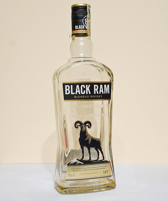 9 X Butelka Po Whisky Black Ram 1l Na Bimber Wino 7282744413 Oficjalne Archiwum Allegro