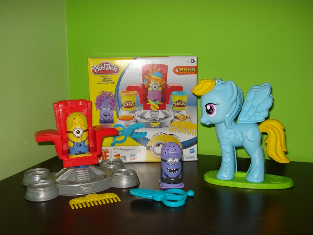Play Doh Minionki+ Rainbow Dash FRYZJER
