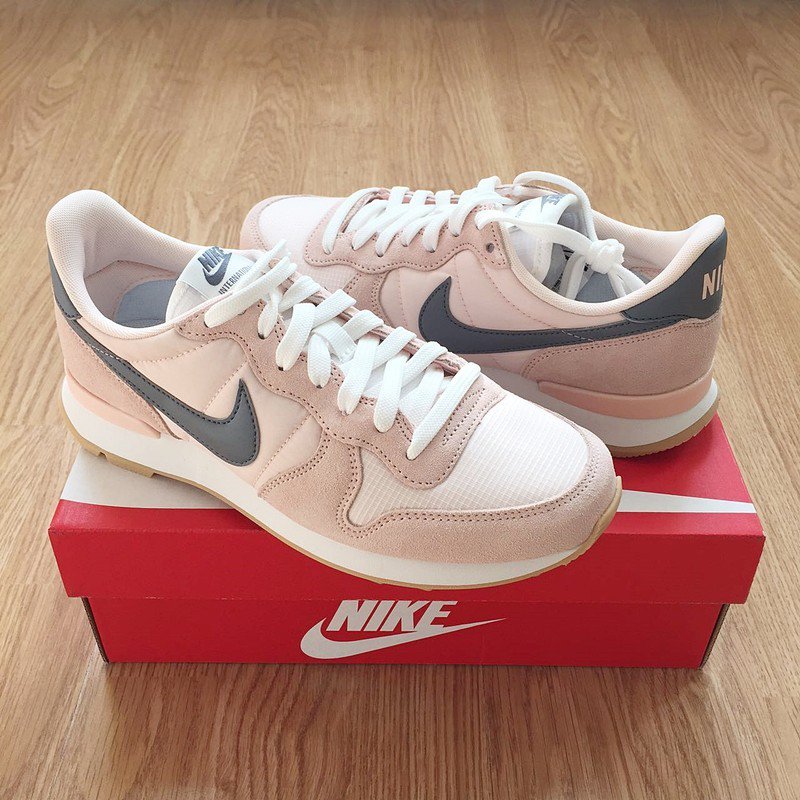 Nike internationalist best sale sunset tint pink