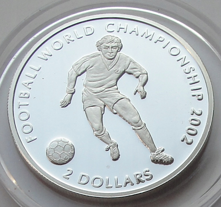 Cook Islands - 2 dollars 2002 piłka nożna, srebro