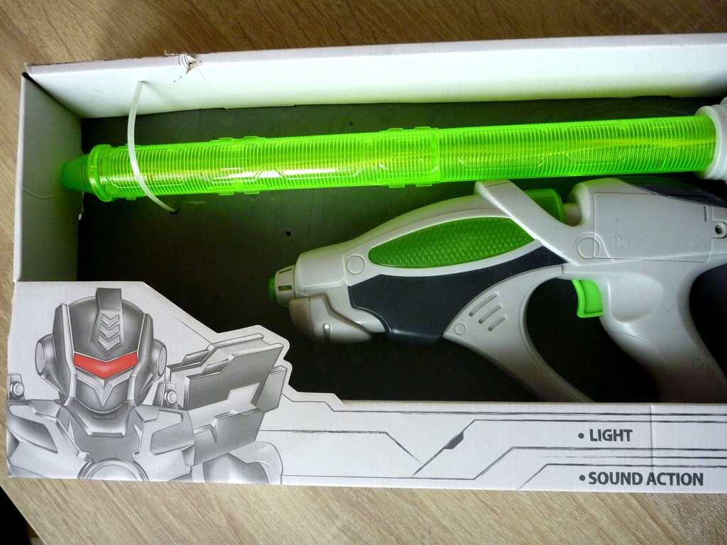 SPACE DEFENDER pistolet kosmiczny + miecz laserowy