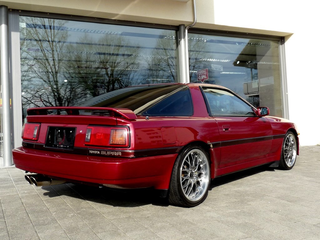 Toyota supra targa 80